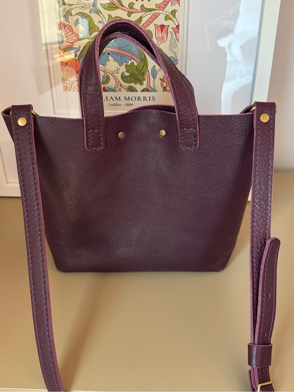 Portland leather Tote Bag in Plum - Picture 3 of 3